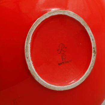 TEKANNA, porslin, "Pop", Inger Persson, Rörstrand, 1900-talets andra hälft.