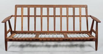 SOFFA, "Cigarren", "GE-240", Hans J Wegner, 1900-talets andra hälft.