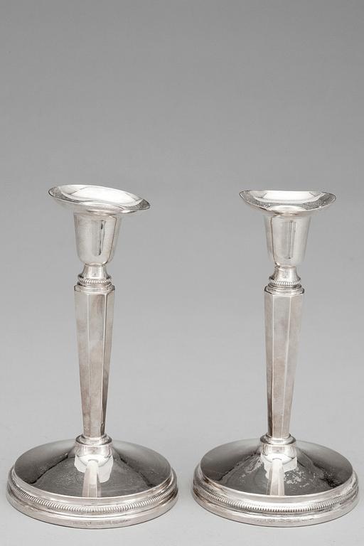 LJUSSTAKAR, ett par, silver, Mema Guld och Silver AB, Löfman, Lidköping 1990.