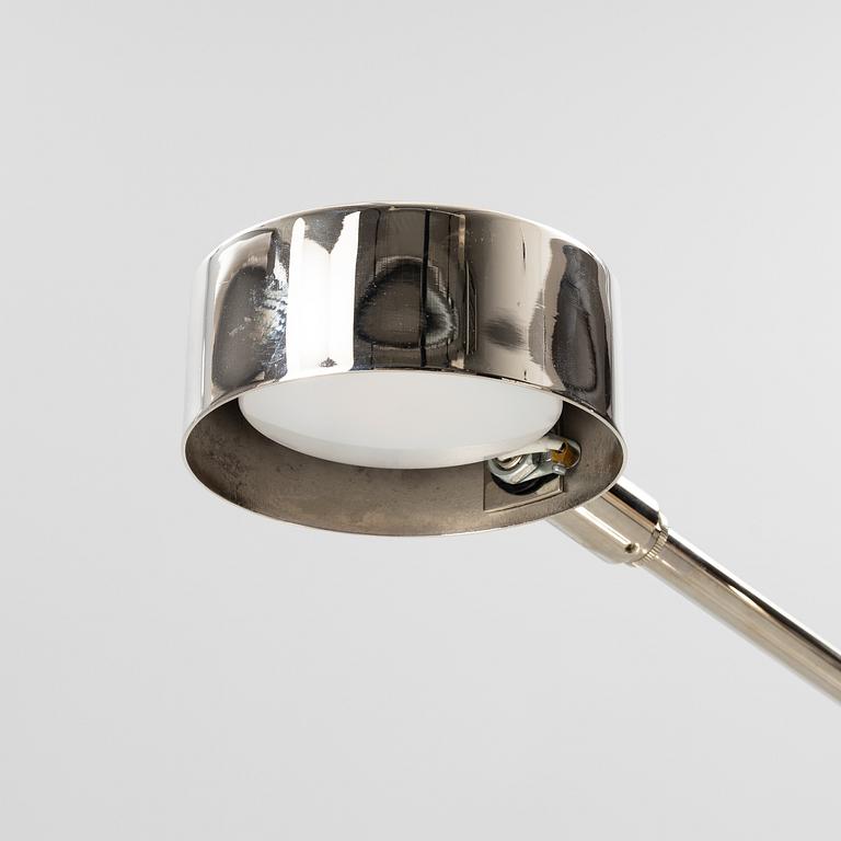 Michael & Lucy Vaughan, golvlampor, ett par "Faringdon", samtida.