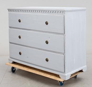 BYRÅ, gustaviansk stil, omkr 1900.