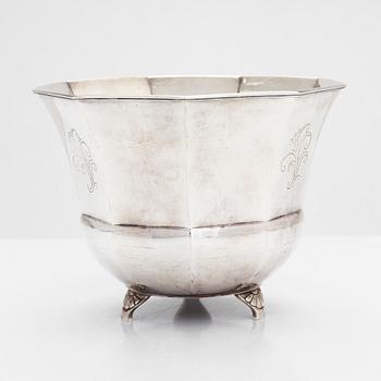 Ytterfoder, silver, GAB Stockholm 1931.