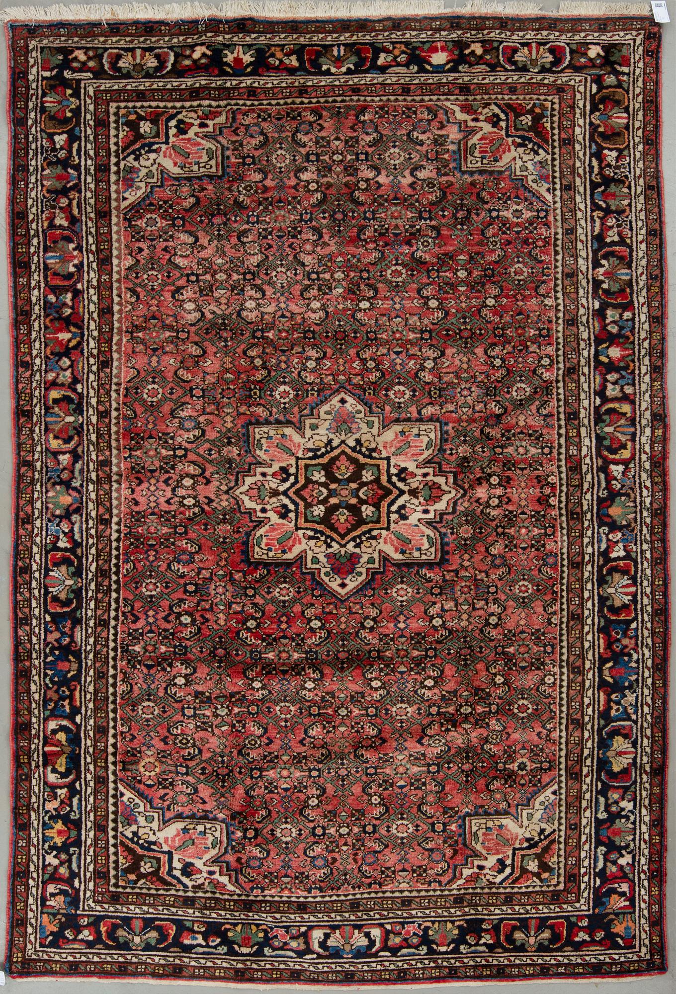 MATTA, Hamadan. Ca 300x197 cm.