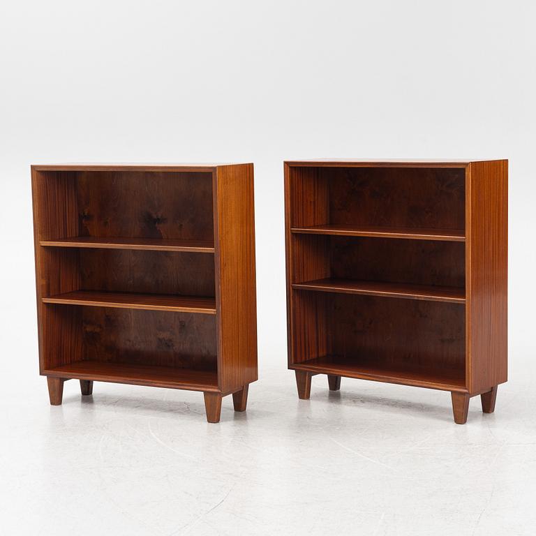 A pair of mahogany book cases, 1940s.