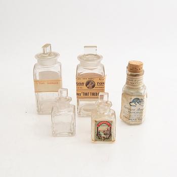 Reseapotek, Howard Lloyd & Co England  1900-talets första del.