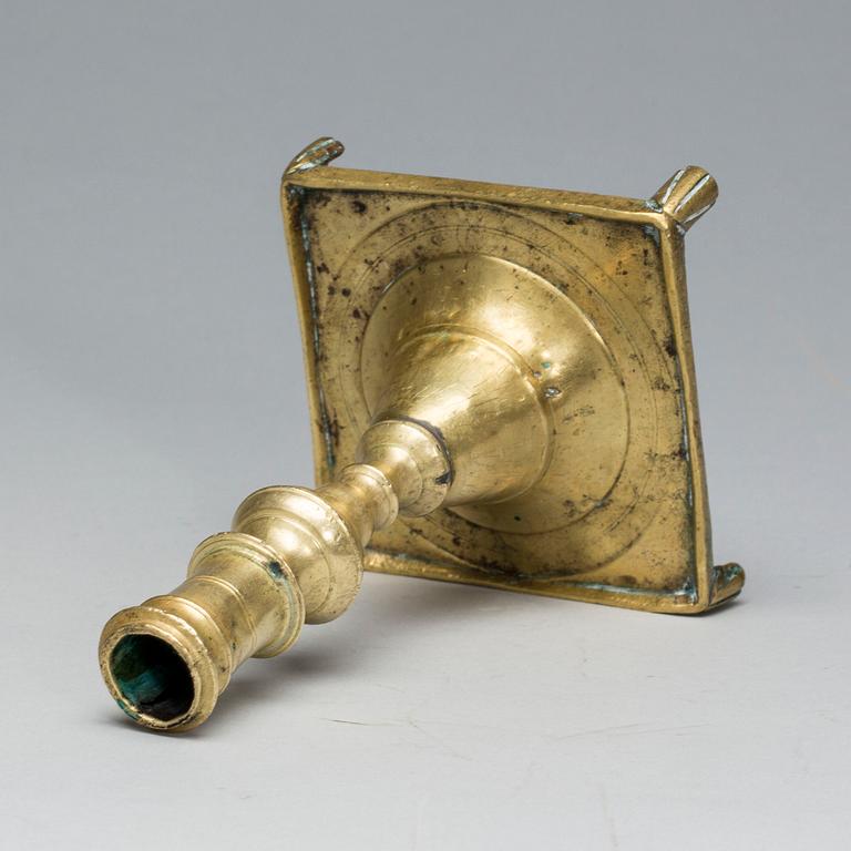 LJUSSTAKE, mässing, 1700-tal.