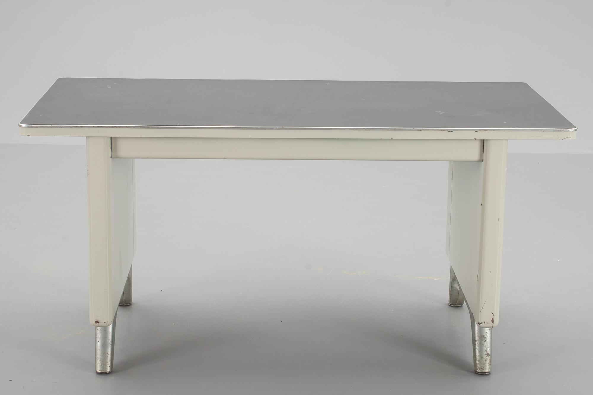 SKRIVBORD, industri, USA 1900-talets mitt.