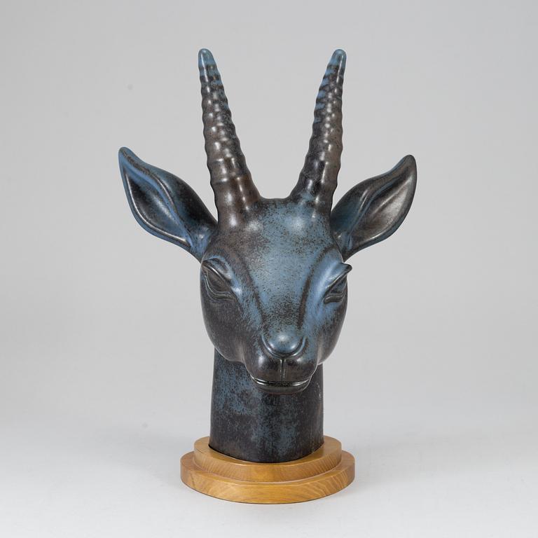 GUNNAR NYLUND, a unique stoneware sculpture of a gazelle's head, Rörstrand, Sweden.