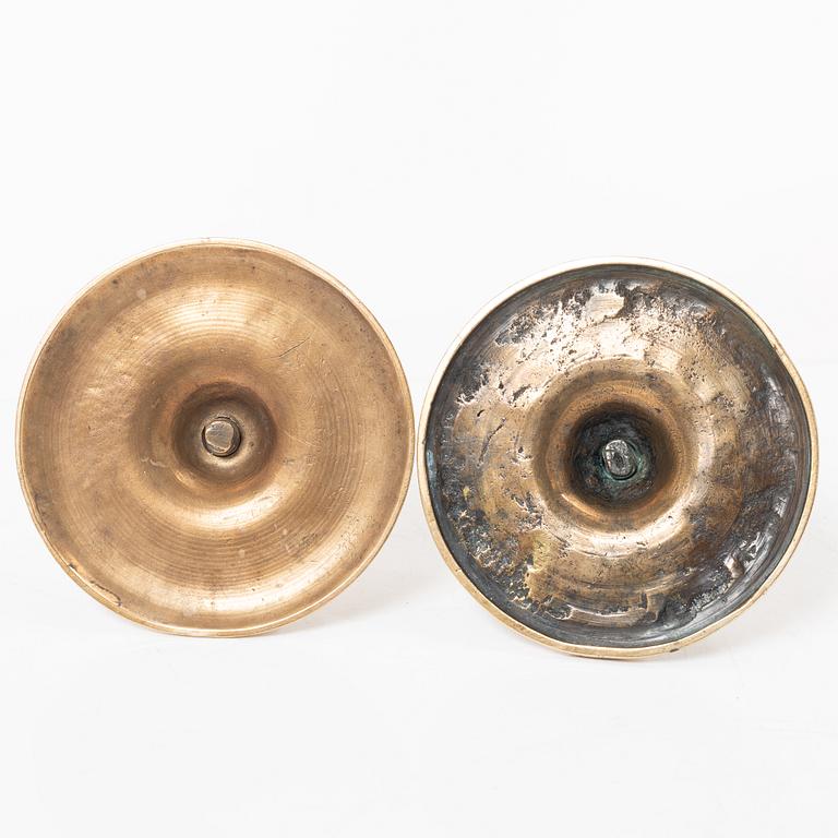 Ljusstakar, 2 st, barock, 1700-tal.