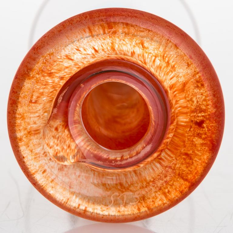 OIVA TOIKKA, a candlestick signed Oiva Toikka Nuutajärvi Notsjö.