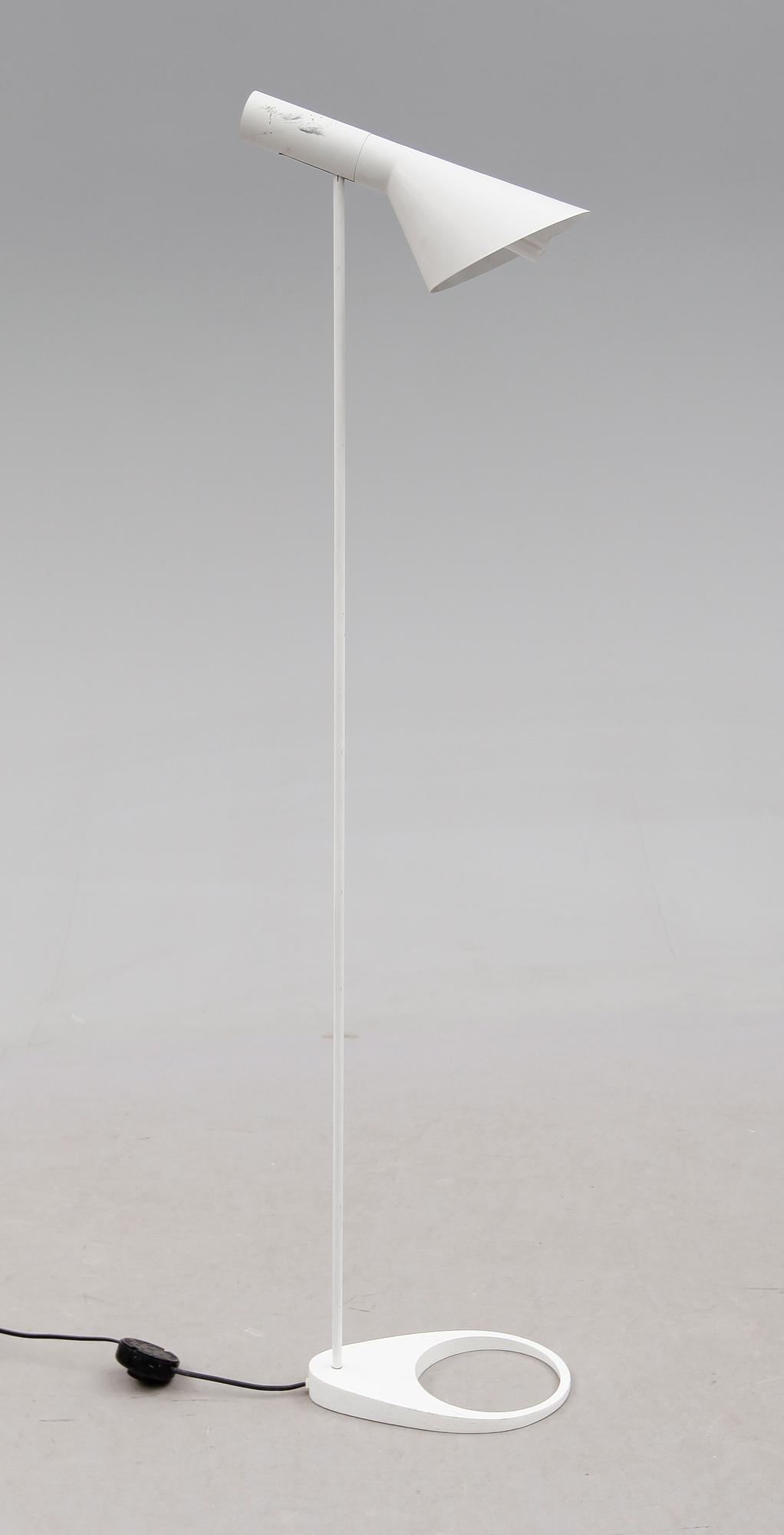 GOLVLAMPA, "AJ", Arne Jacobsen, Louis Poulsen, 1900-talets senare del.