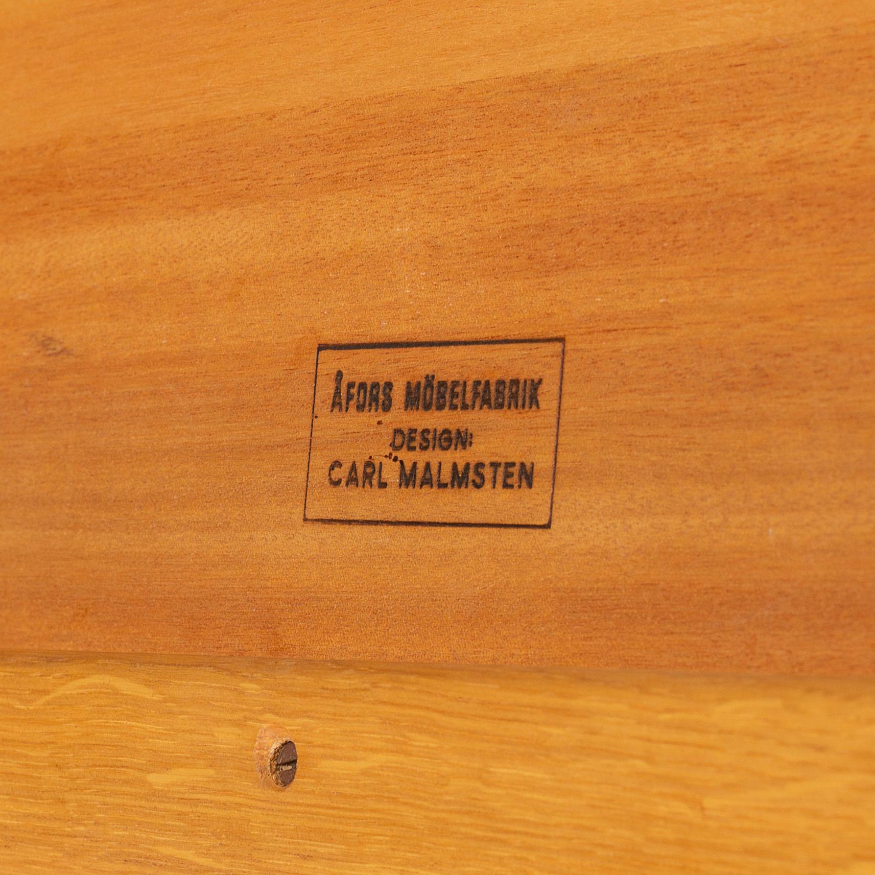 A "Stora salen" sofa table, designed by Carl Malmsten, by Åfors Möbelfabrik in the second half of the 20th century.