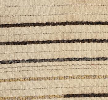 Rug. "Droppsten". Rya. 196,5 x 136,5 cm. Designed and "sewed" by Axel Löfstrand in 1963.