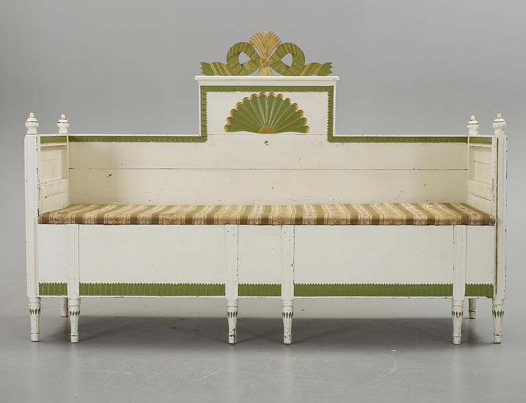 SOFFA, gustaviansk, omkring 1800.