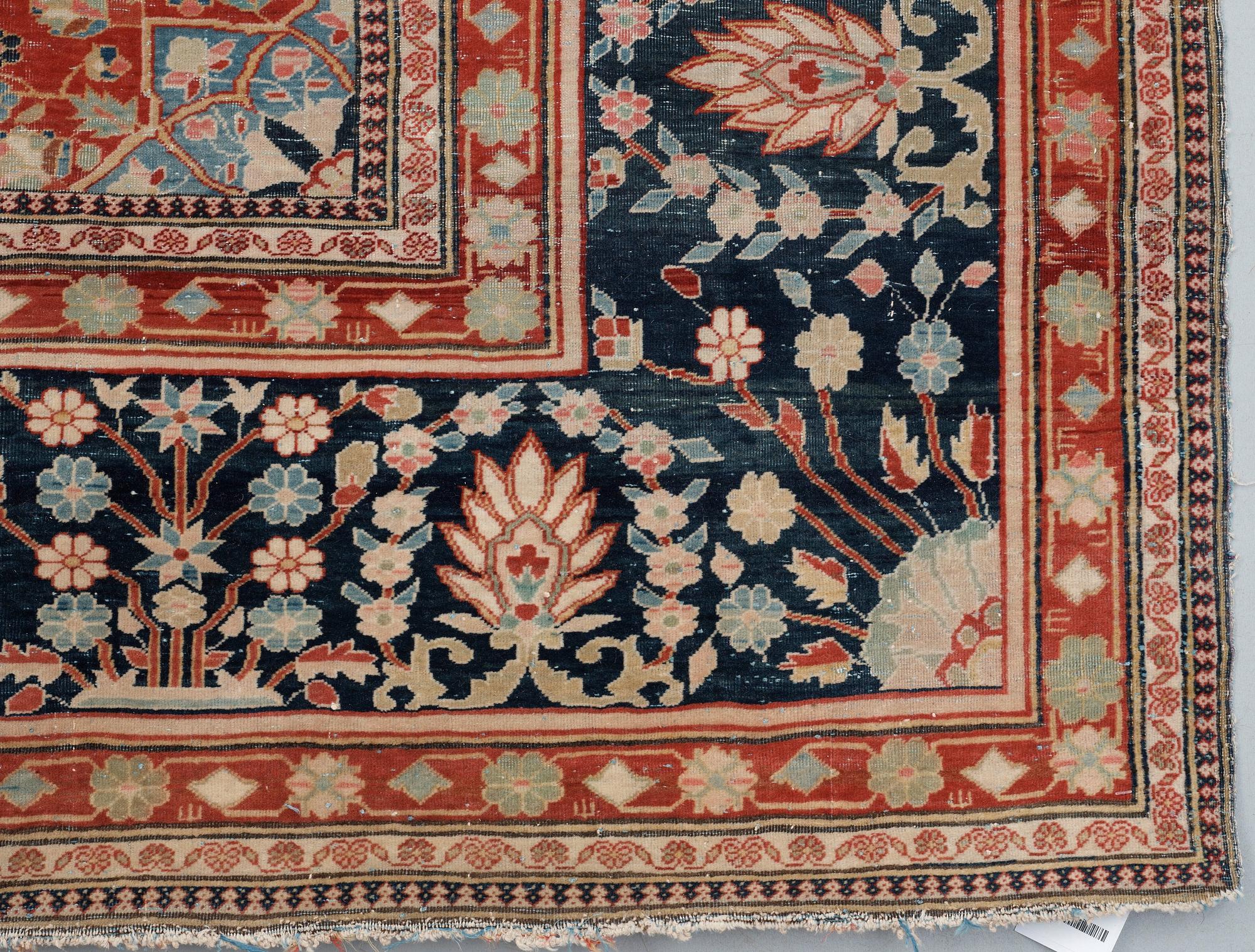 SEMI-ANTIQUE KASHAN SO CALLED MOTACHEM. 291 x 228,5 cm.