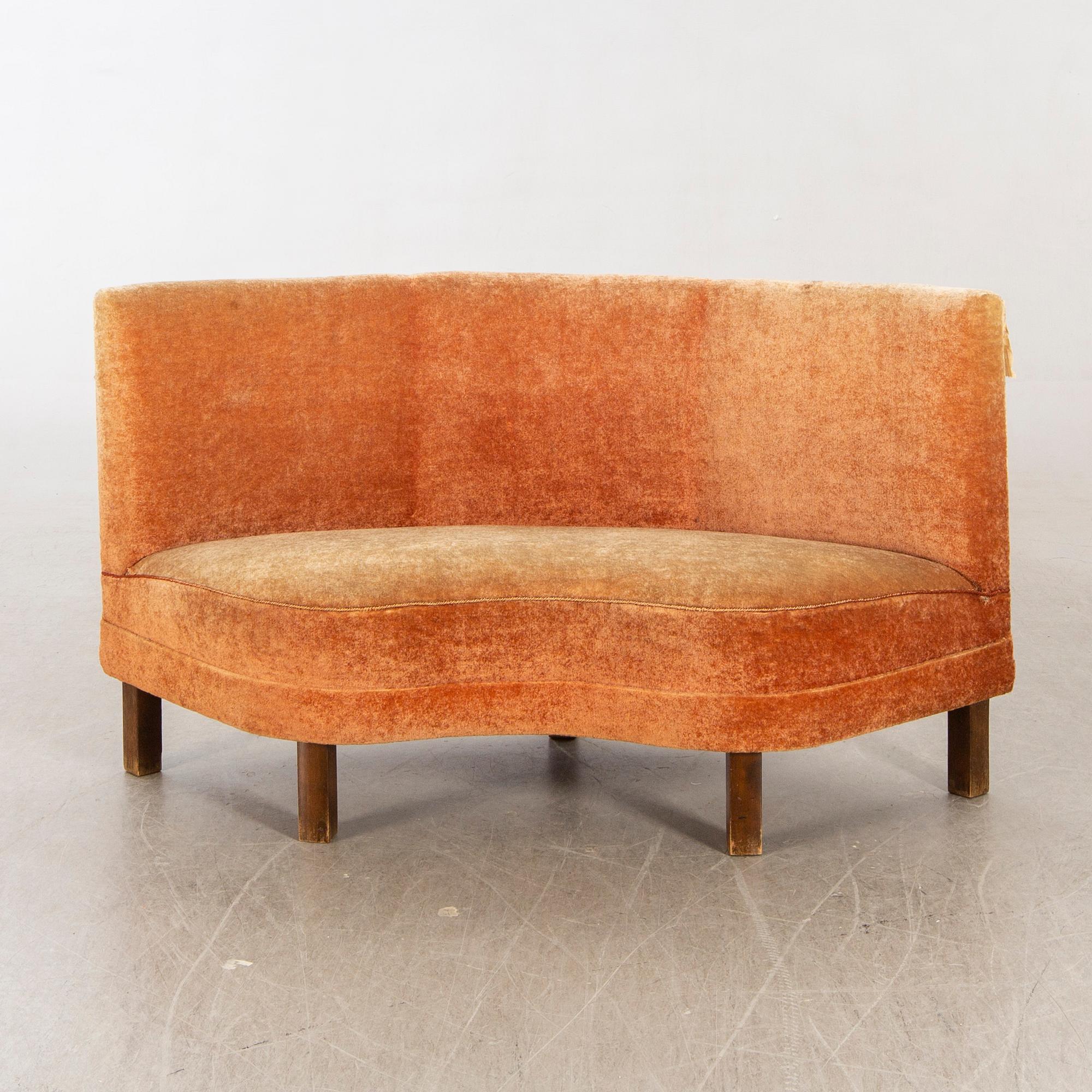 Soffa, Tillverkad av O.Gullstrands Karlstad, 30-40-tal.