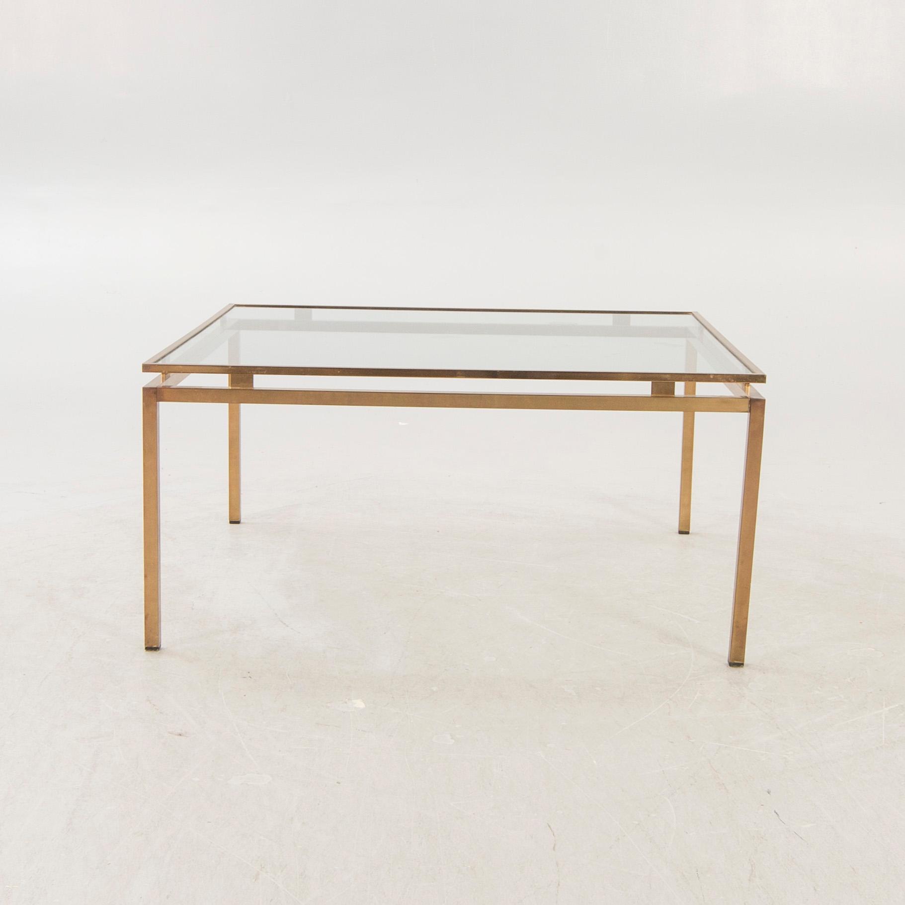 A 1970/80s coffee table.