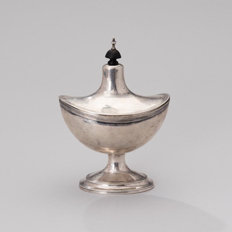 SOCKERSKÅL MED LOCK, silver troligen Portugal, Oporto ca 1790-1810.