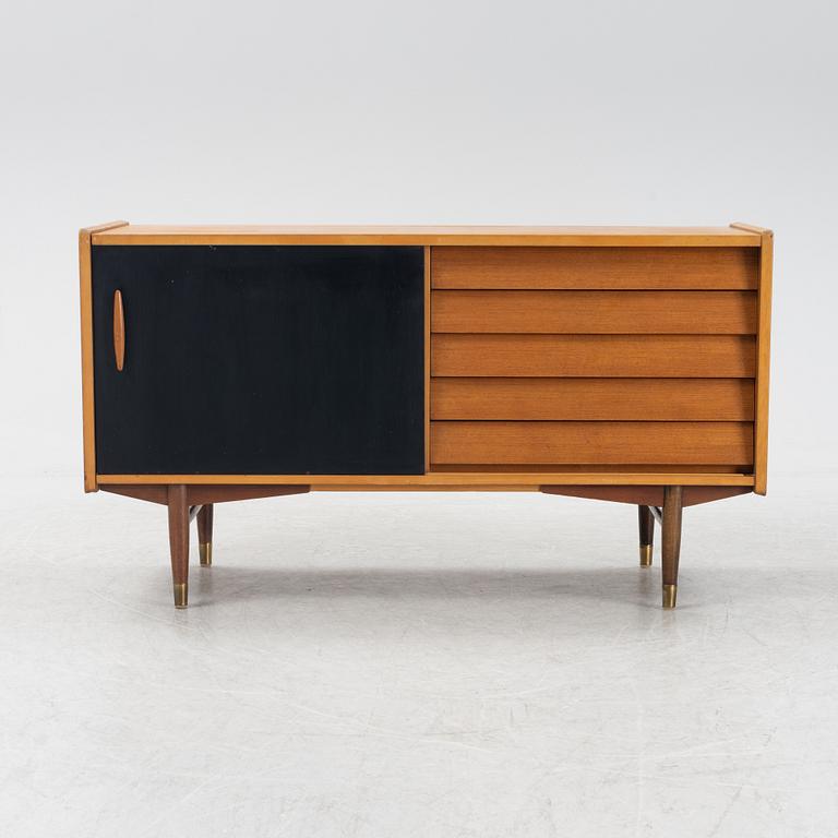 Nils Jonsson, a teak-veneered 'Trio' sideboard from Troeds, Bra Bohag, 1960's.