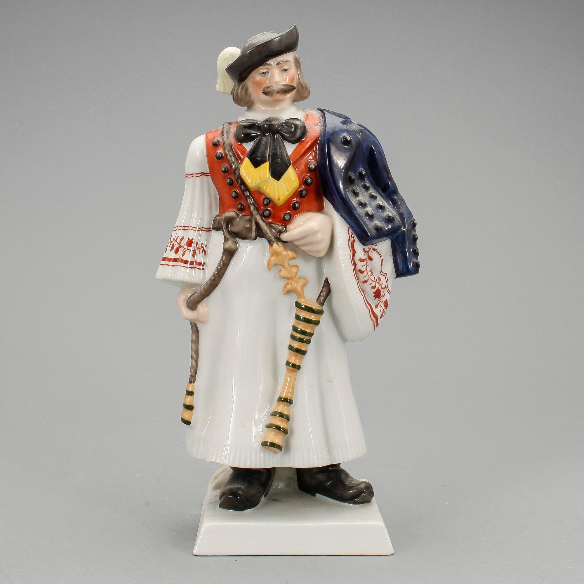FIGURIN, porslin, Herend, Ungern, 1900-talets andra hälft.