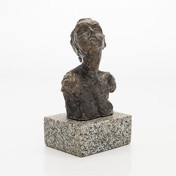 Erkki Mykrä, Bust of a Woman.