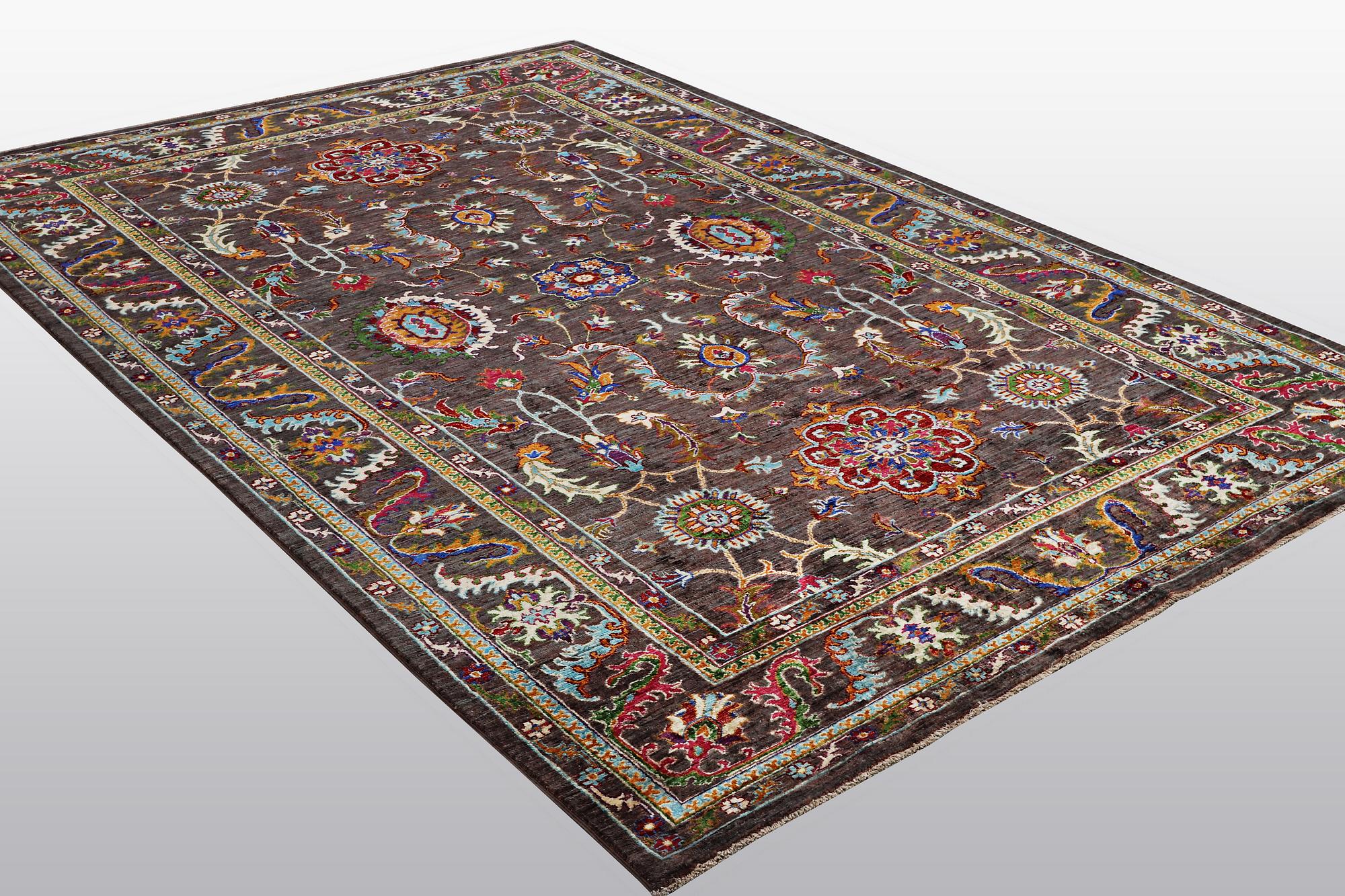 A carpet Zeigler design, ca 305 x 208 cm.