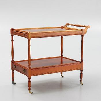 Serveringsvagn, engelsk stil, 1900-talets andra hälft.