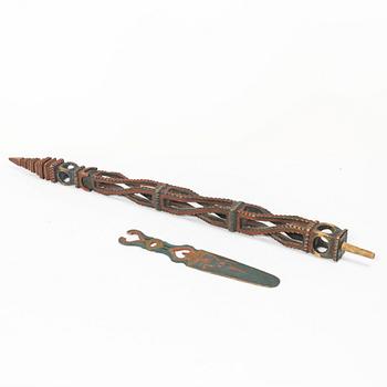 Rocking head and smoothing iron, folk art, Hälsingland, 17th/18th century.