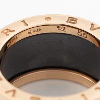 Ring, Bulgari, “B.Zero1”, 18K gold and ceramic.