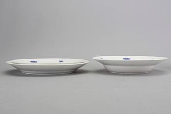 Servis 44 dlr "Blå Blom" Gustavsberg 1900-talets andra hälft porslin.