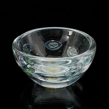 SKÅL, glas Ingeborg Lundin, Orrefors Expo, numrerad D.U. 2607.