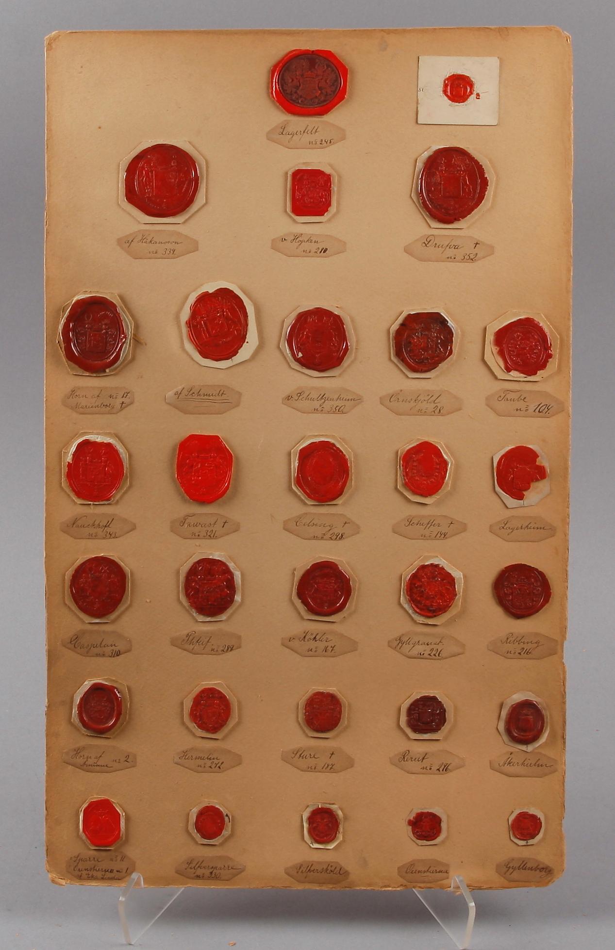 SIGILLSAMLING, 8 blad, svenska adliga ätter, 1800-tal.