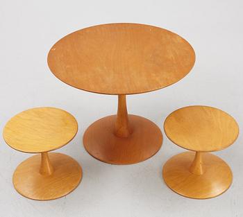 Nanna Ditzel, a "Trisse" chindlren's table with two chairs,