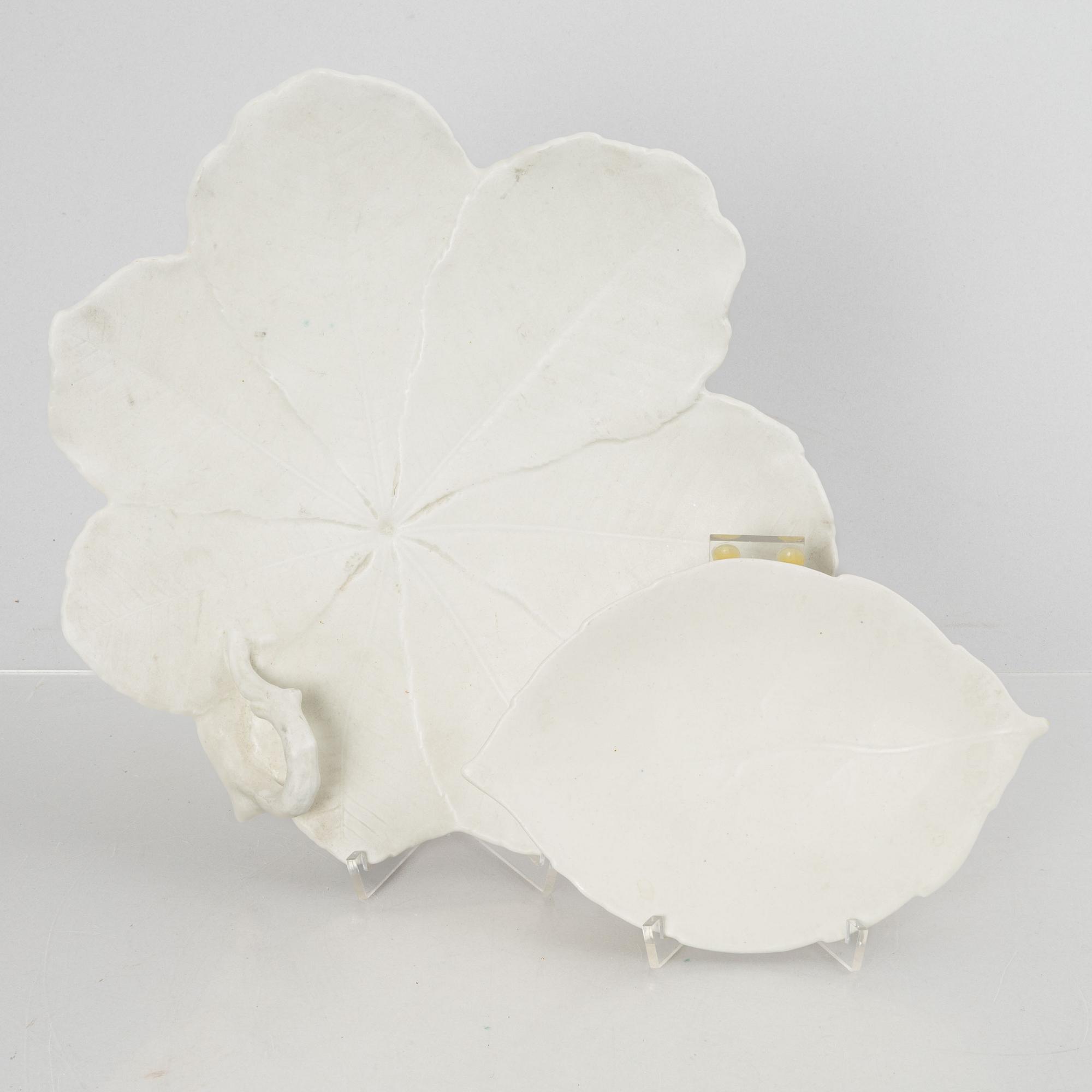 Wilhelm Kåge, fat, 2 st "Carrara", Gustavsberg.