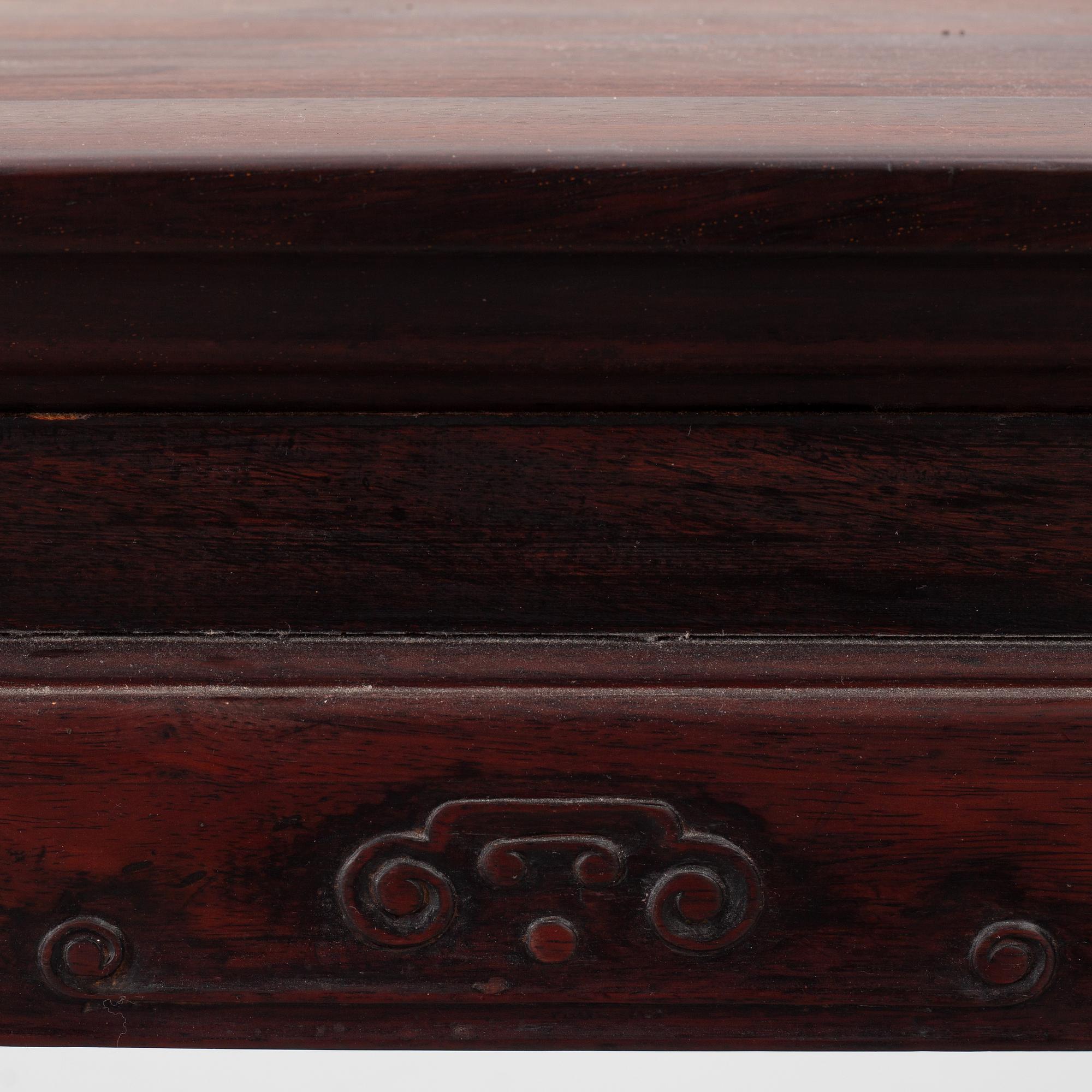 Bord, hardwood, Kina, sen Qingdynsti/tidigt 1900-tal.