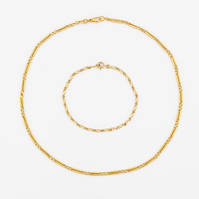 Necklace and bracelet 18K gold.