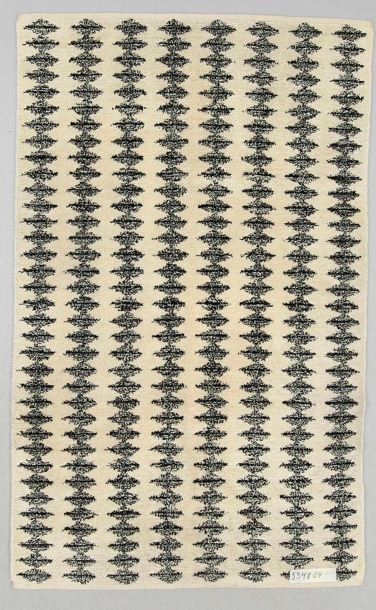 MATTA, Flossa, dubbelsidig. Ca 208 x 126 cm.