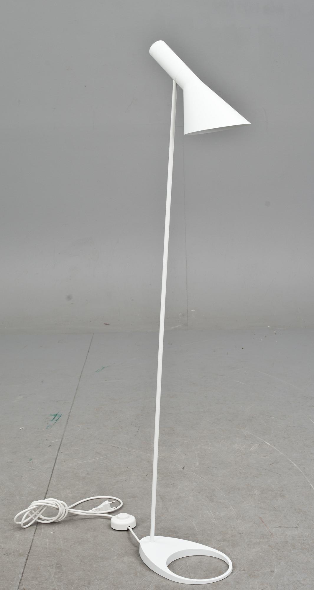 GOLVARMATUR, Arne Jacobsen, "AJ" för Louis Poulsen, Danmark.