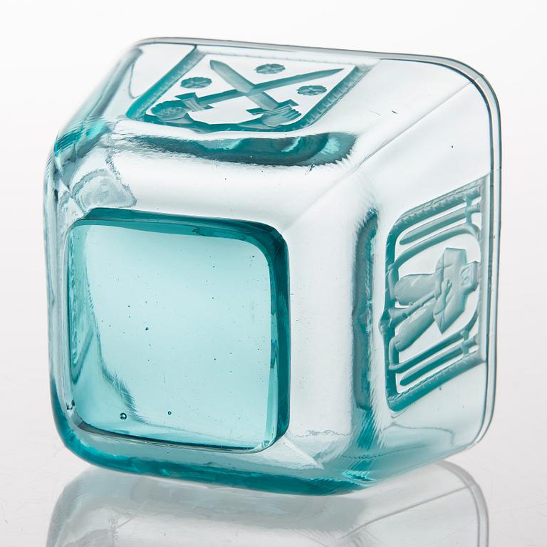 A glass bowl, "Mottimalja" 1939-1942 Riihimäki Lasi Oy.