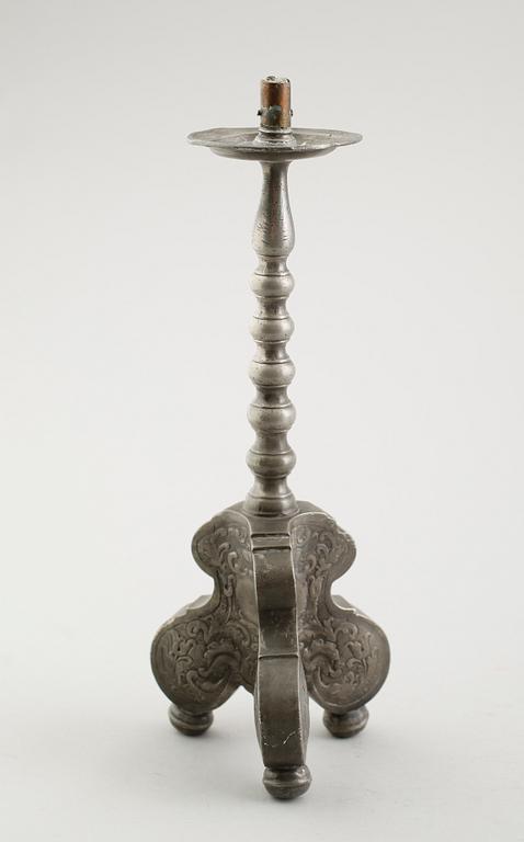 LJUSSTAKE, tenn, barockstil, 1800-talets andra hälft.