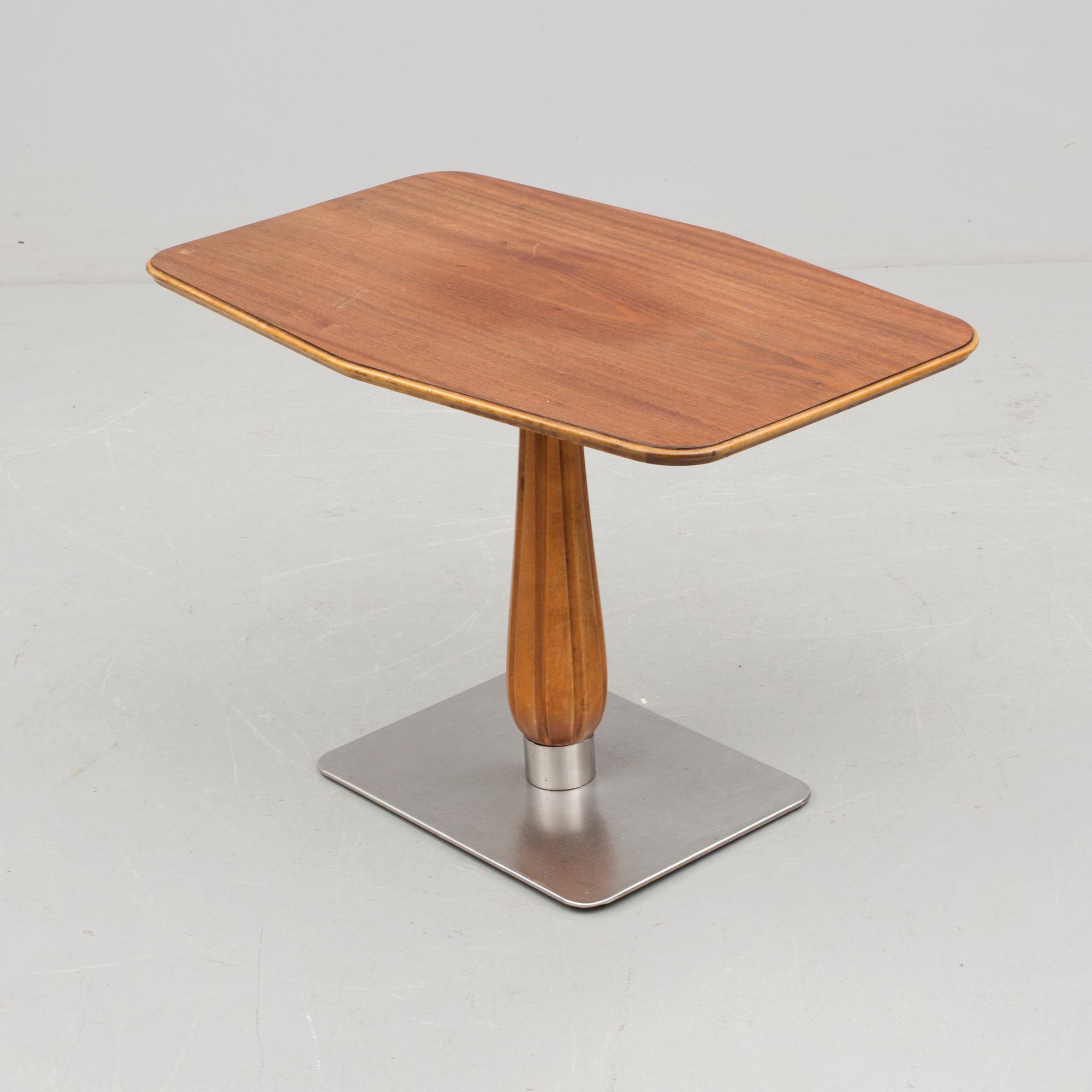 CAFÈBORD, 1930-tal.