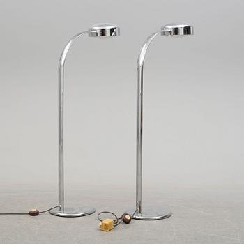 GOLVLAMPOR, ett par, "OS-lampan", Anders Pehrson, Ateljé Lyktan, Åhus, 1900-talets andra hälft.