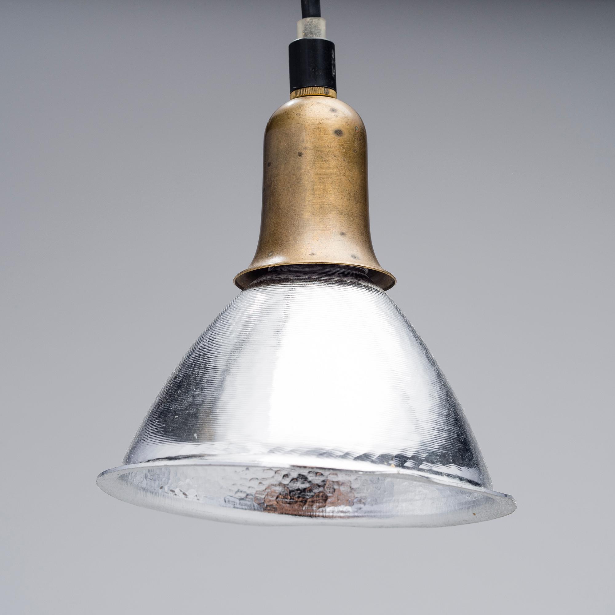 INGO MAURER, BORDSLAMPA OCH TVÅ TAKLAMPOR, "Grasl", formgiven av Jan Roth 1973.