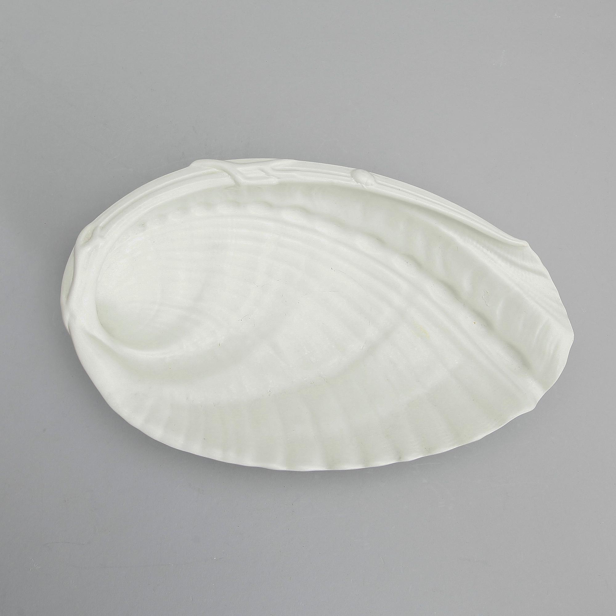 SKÅLFAT, stengods, "Carrara" Wilhelm Kåge, Gustavsberg, omkring 1900-talets mitt.