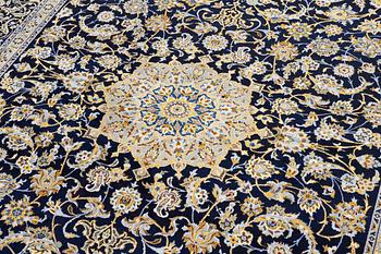 Matta, Keshan, ca 385 x 270 cm.