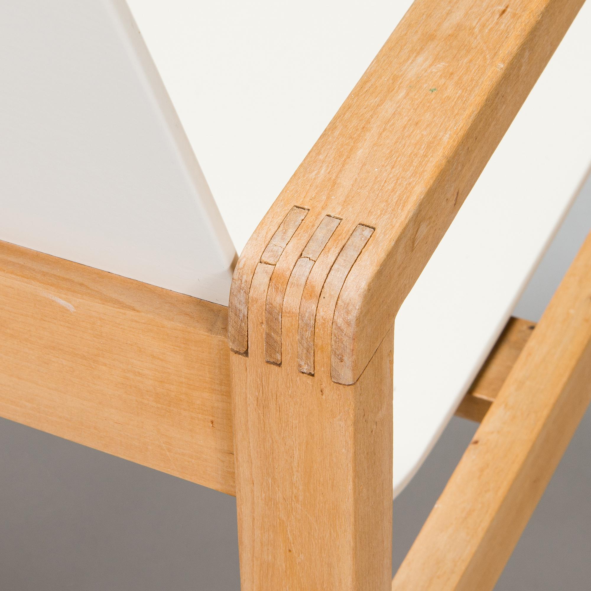 Alvar Aalto, a pair of '403' armchairs for Artek.