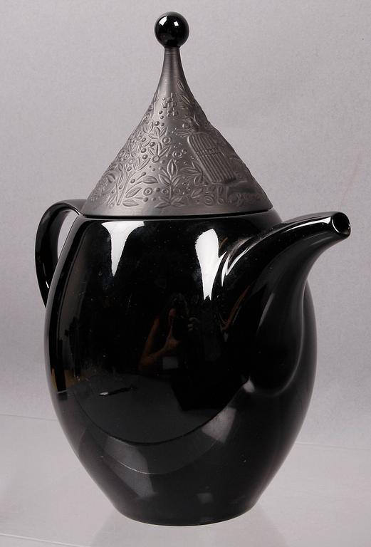 KAFFEKANNOR, 2st porslin. Björn Wiinblad, Rosenthal.