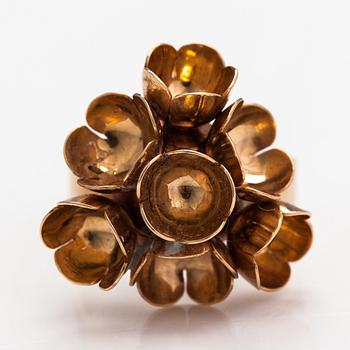 Liisa Vitali, Ring "Kevät", 14K guld. Westerback, Helsingfors 1970.