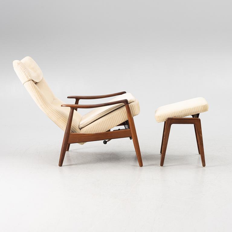 Fåtölj med fotpall, 1900-talets andra hälft, Danmark.