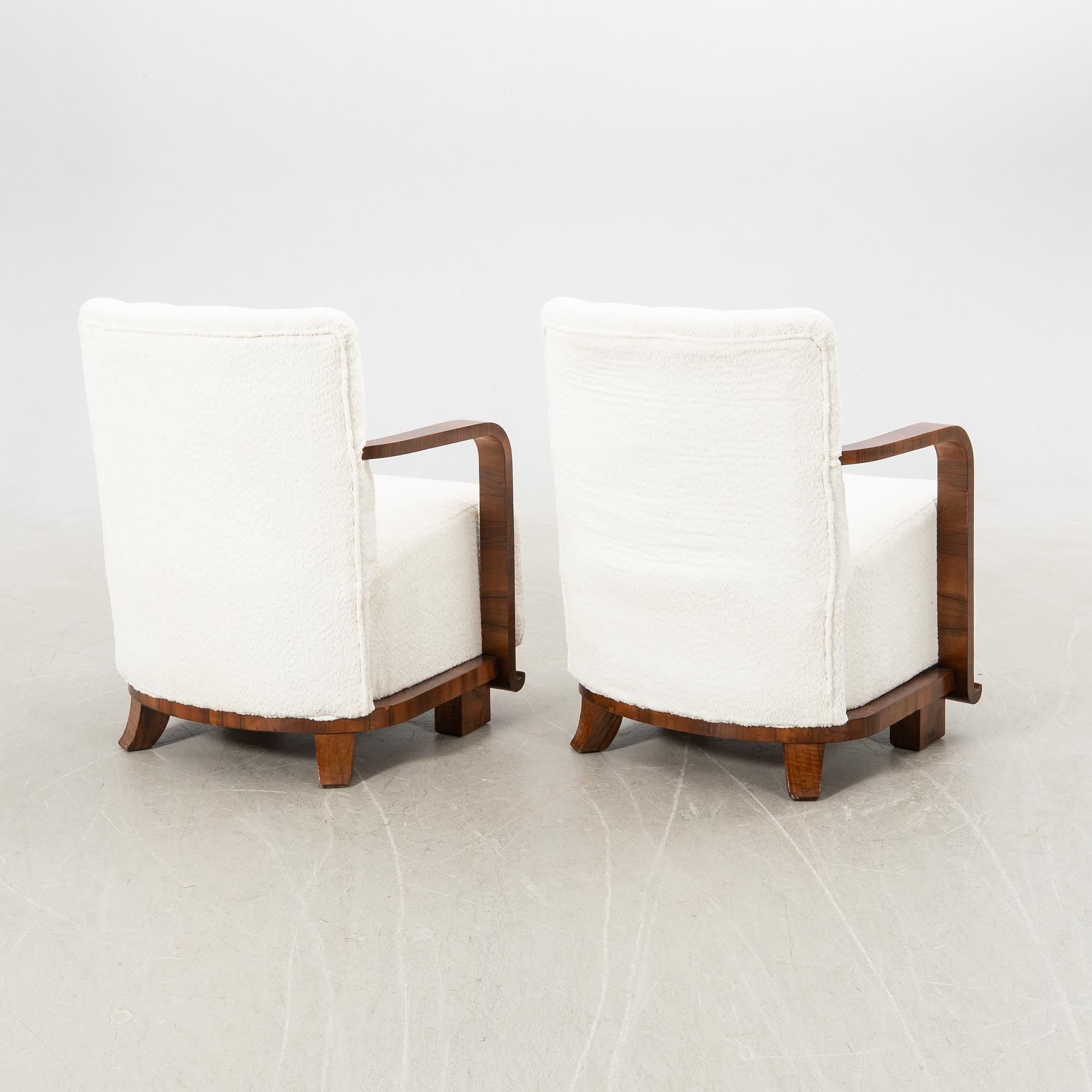 Armchairs, a pair, Art Deco, first half of the 20th century.